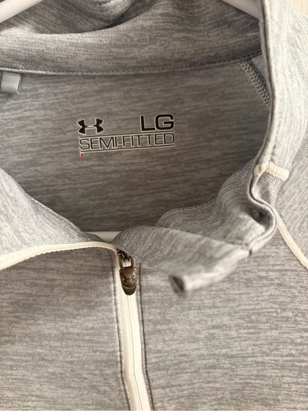 Under Armour Men’s Light Gray Quarter-Zip Pullover Sweater